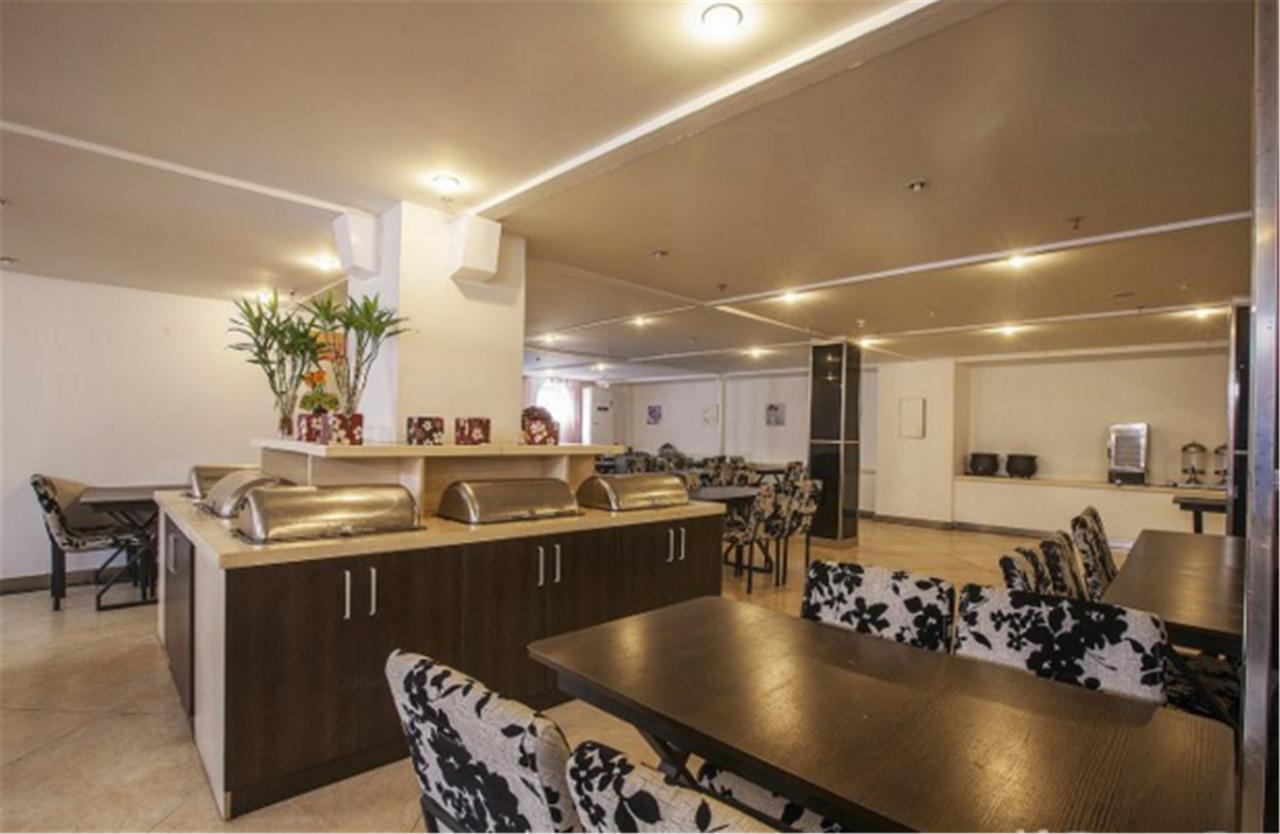 Fairyland Hotel Shanghai New International Exihibition Centre South Yanggao Road Metro Station เซี่ยงไฮ้ ภายนอก รูปภาพ